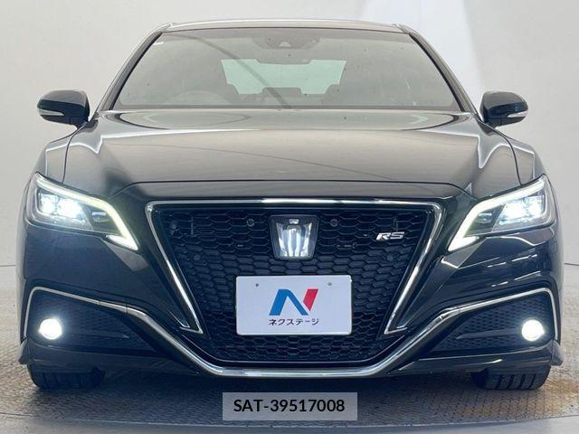 Toyota CROWN SEDAN 2018-11 8879257-15