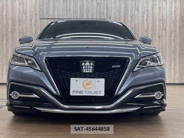 Toyota CROWN SEDAN 2018-09 8879260-14