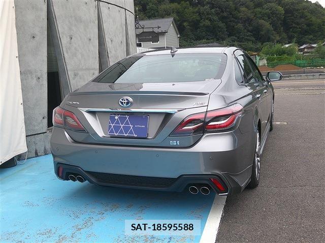 Toyota CROWN SEDAN 2021-10 8879256-10