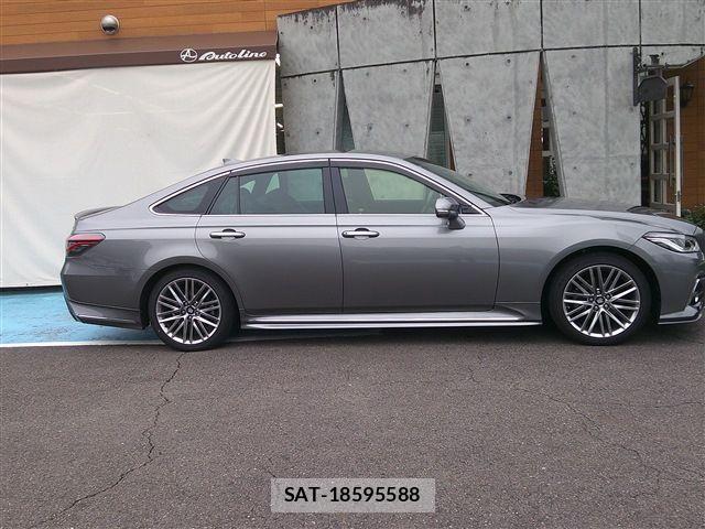Toyota CROWN SEDAN 2021-10 8879256-17
