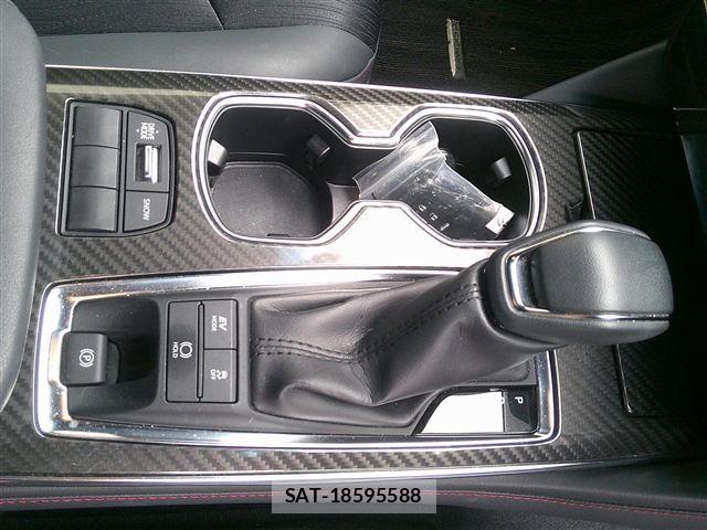 Toyota CROWN SEDAN 2021-10 8879256-18
