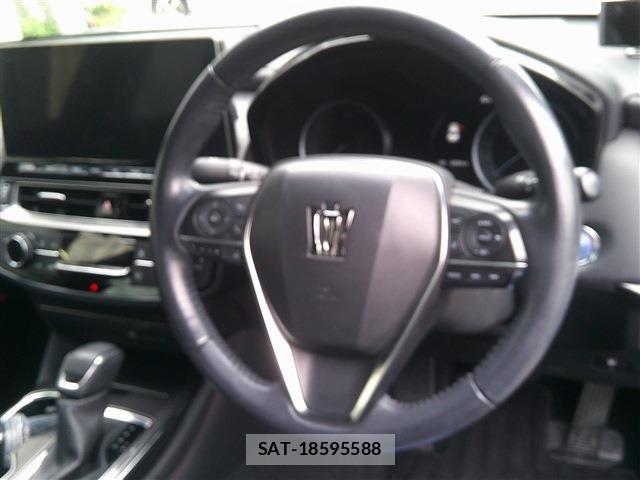 Toyota CROWN SEDAN 2021-10 8879256-1