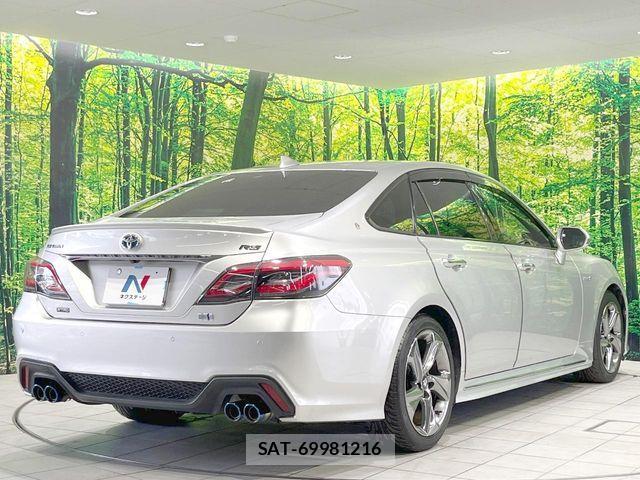 Toyota CROWN SEDAN 2018-07 8883466-16