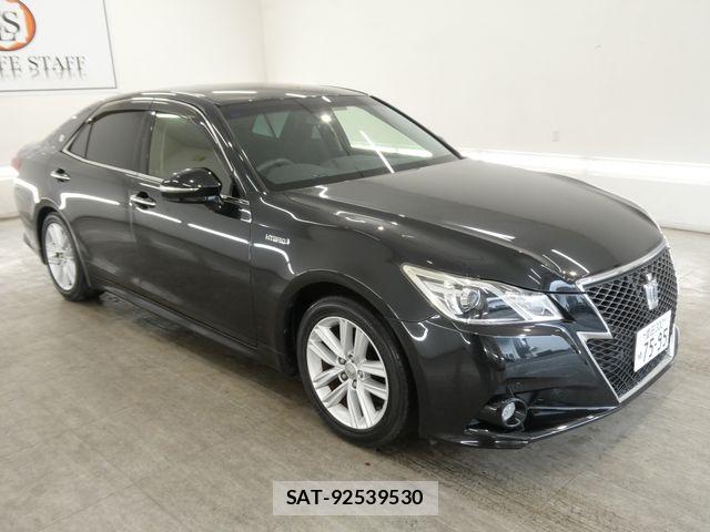 Toyota CROWN SEDAN 2013-04 8883468-0