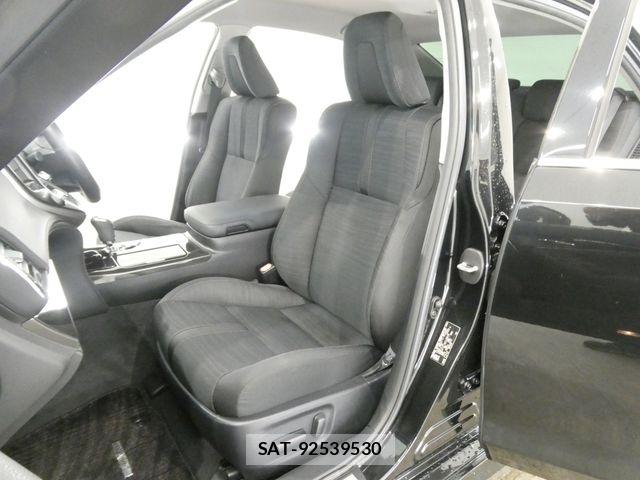 Toyota CROWN SEDAN 2013-04 8883468-17
