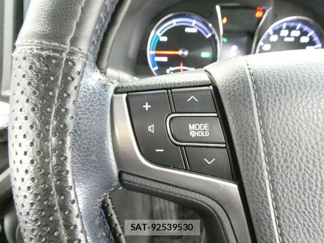 Toyota CROWN SEDAN 2013-04 8883468-22