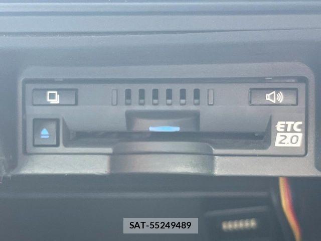 Toyota CROWN SEDAN 2019-08 8883464-6