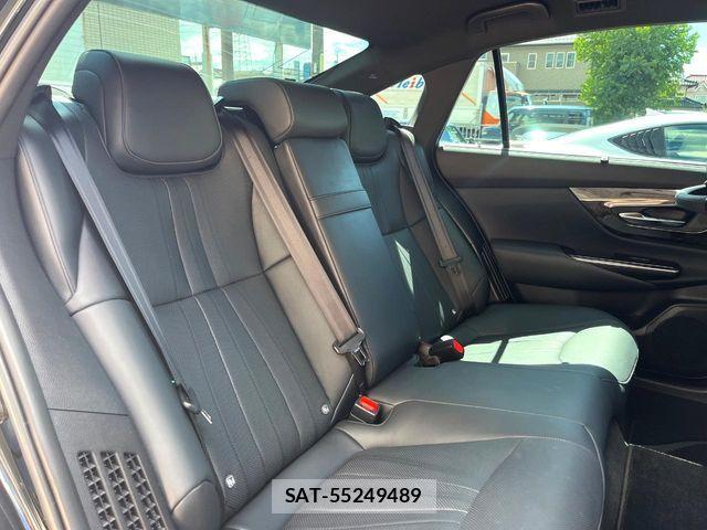 Toyota CROWN SEDAN 2019-08 8883464-8