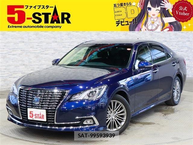 Toyota CROWN SEDAN 2017-08 8883467-0
