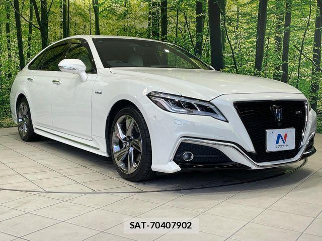 Toyota CROWN SEDAN 2019-01 8883463-15