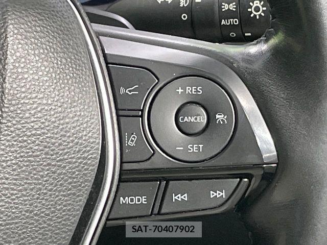 Toyota CROWN SEDAN 2019-01 8883463-4