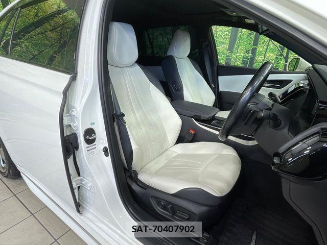 Toyota CROWN SEDAN 2019-01 8883463-7