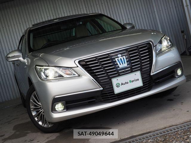 Toyota CROWN SEDAN 2015-03 608305-20
