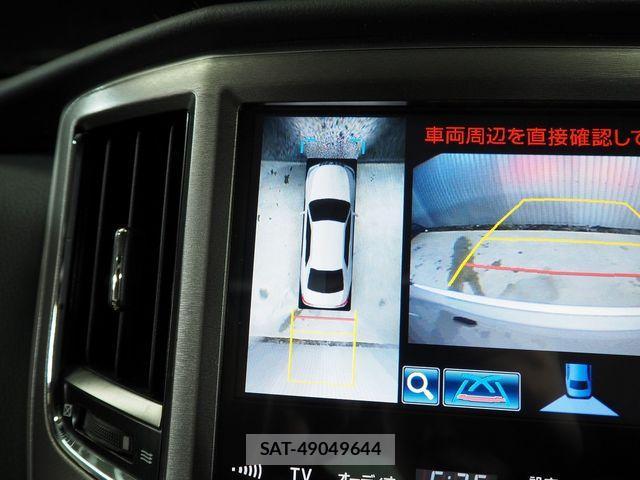 Toyota CROWN SEDAN 2015-03 608305-26
