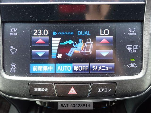 Toyota CROWN SEDAN 2018-04 1299135-14