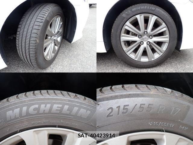 Toyota CROWN SEDAN 2018-04 1299135-23