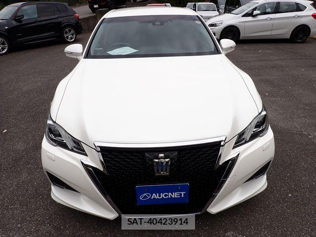 Toyota CROWN SEDAN 2018-04 1299135-4