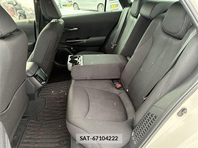 Toyota CROWN SEDAN 2018-07 3664608-14