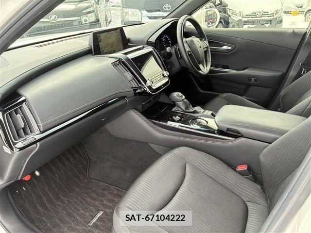 Toyota CROWN SEDAN 2018-07 3664608-16
