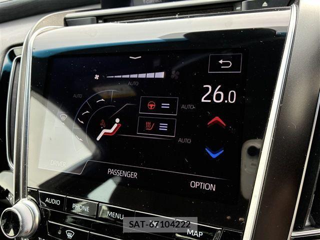 Toyota CROWN SEDAN 2018-07 3664608-23