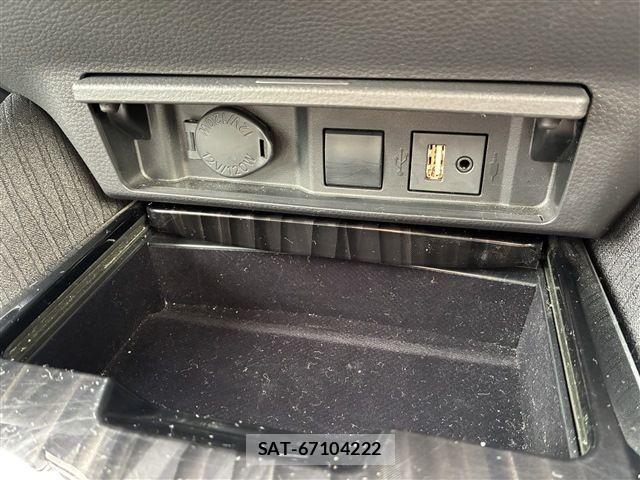 Toyota CROWN SEDAN 2018-07 3664608-25