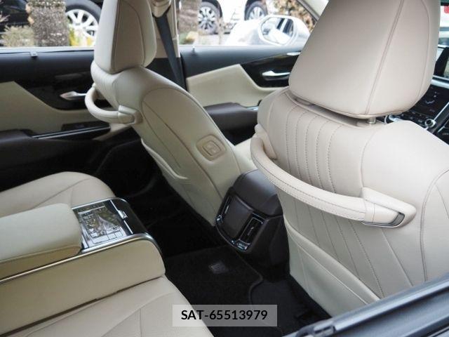 Toyota CROWN SEDAN 2019-01 3904640-14
