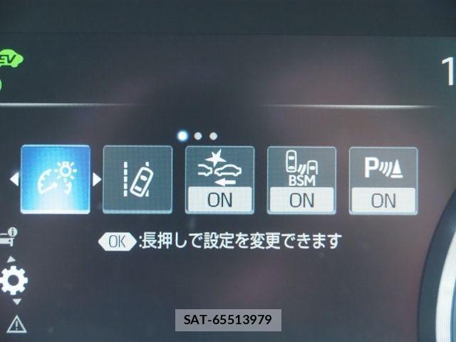 Toyota CROWN SEDAN 2019-01 3904640-24