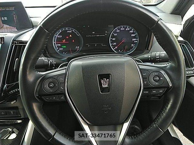 Toyota CROWN SEDAN 2018-12 4322144-9