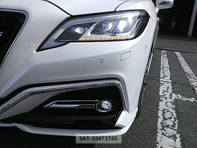 Toyota CROWN SEDAN 2018-12 4322144-21