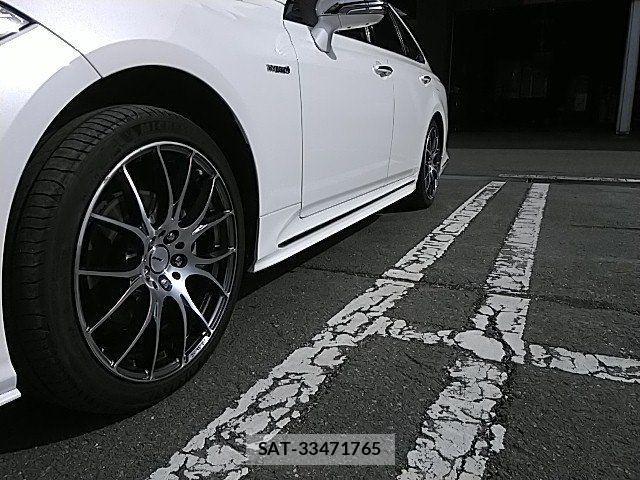 Toyota CROWN SEDAN 2018-12 4322144-6