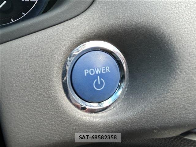 Toyota CROWN SEDAN 2020-12 4589770-10