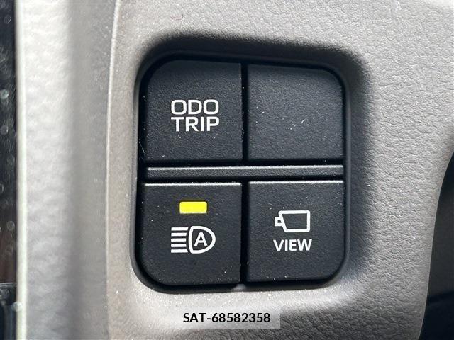 Toyota CROWN SEDAN 2020-12 4589770-13