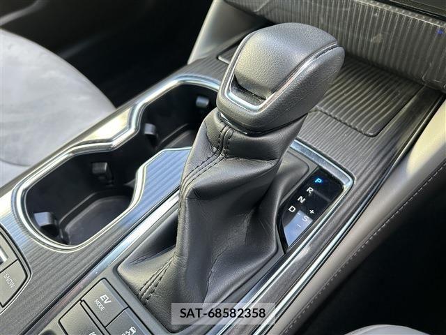 Toyota CROWN SEDAN 2020-12 4589770-18