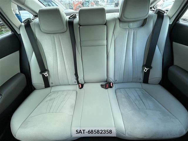Toyota CROWN SEDAN 2020-12 4589770-23