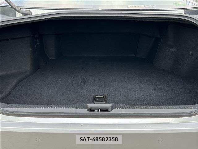 Toyota CROWN SEDAN 2020-12 4589770-24