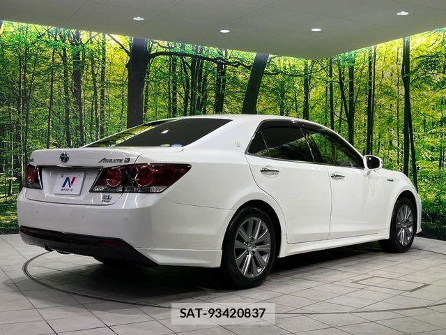 Toyota CROWN SEDAN 2018-04 4589766-16