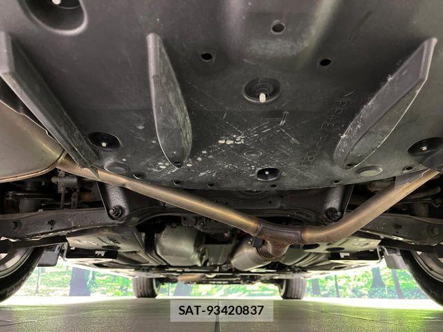 Toyota CROWN SEDAN 2018-04 4589766-18
