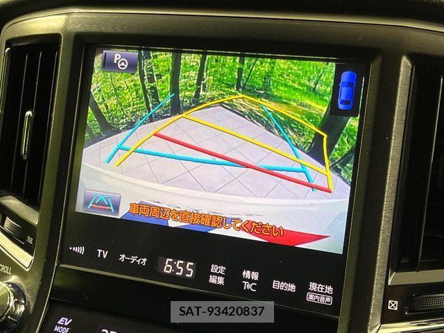 Toyota CROWN SEDAN 2018-04 4589766-3