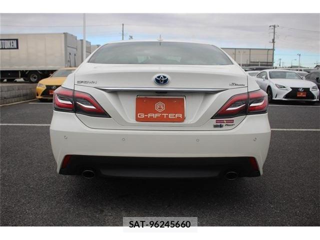 Toyota CROWN SEDAN 2018-11 4936327-13