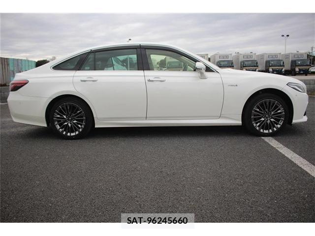 Toyota CROWN SEDAN 2018-11 4936327-15