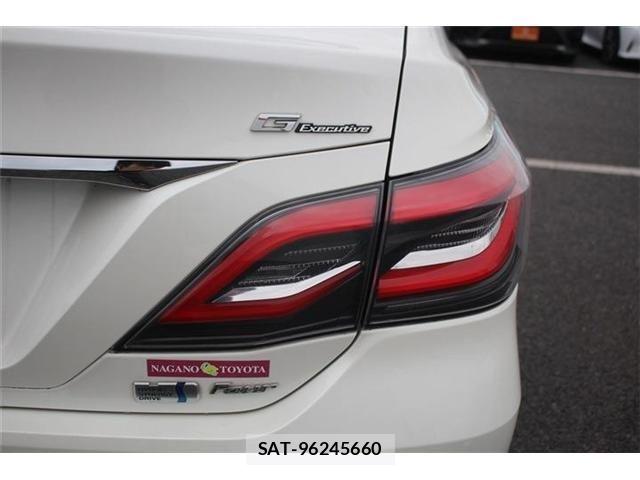 Toyota CROWN SEDAN 2018-11 4936327-27