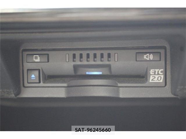Toyota CROWN SEDAN 2018-11 4936327-4