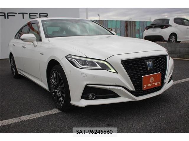 Toyota CROWN SEDAN 2018-11 4936327-8