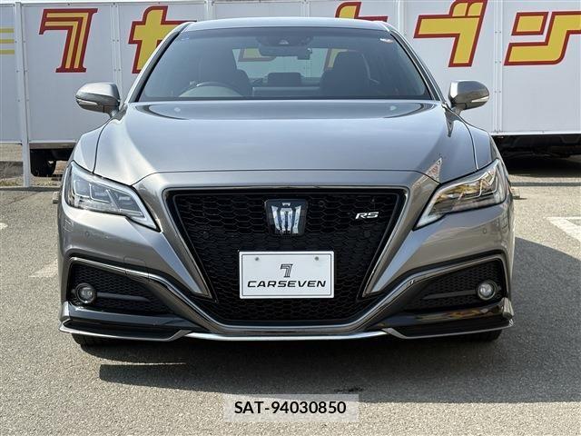 Toyota CROWN SEDAN 2021-09 5864077-1