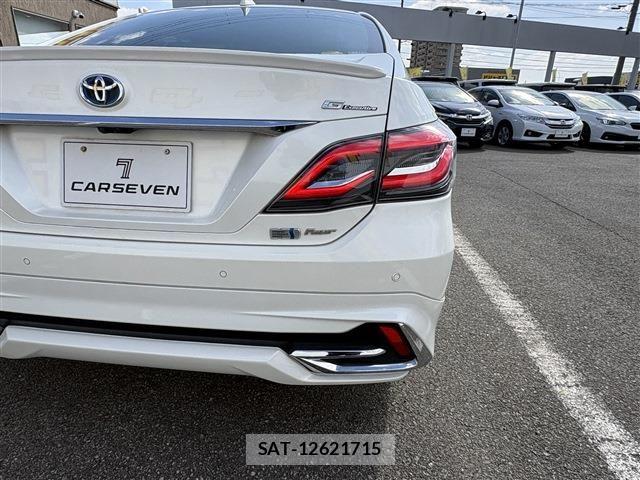 Toyota CROWN SEDAN 2018-10 5864080-13