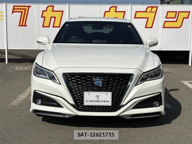 Toyota CROWN SEDAN 2018-10 5864080-1