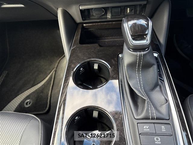 Toyota CROWN SEDAN 2018-10 5864080-29