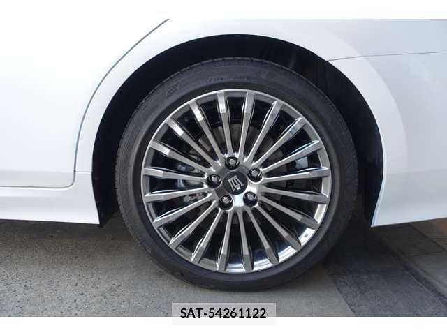 Toyota CROWN SEDAN 2021-07 6213074-10