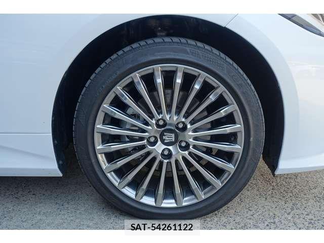Toyota CROWN SEDAN 2021-07 6213074-12