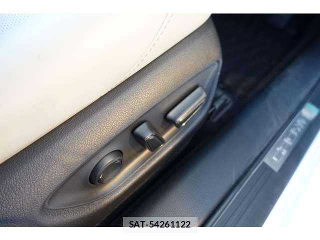 Toyota CROWN SEDAN 2021-07 6213074-15
